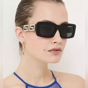 VERSACE Dark Grey Rectangular Ladies Sunglasses VE4444U GB1/87 54 21 140